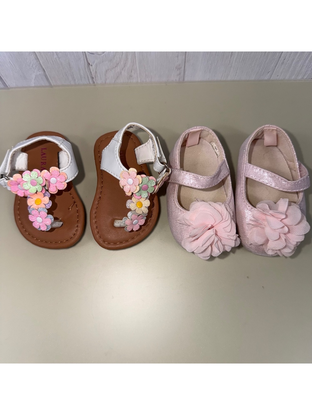 Baby Girls Size 1 Shoes 2 Pair Floral Bundle